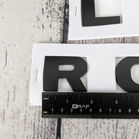 OEM Silver "Land Rover" hood letters, 40mm - Picture 3 of 5